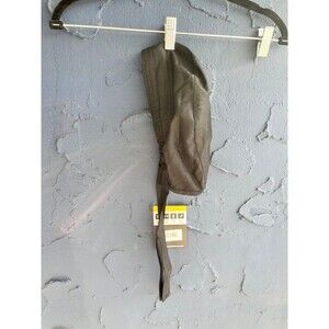 black scrub cap